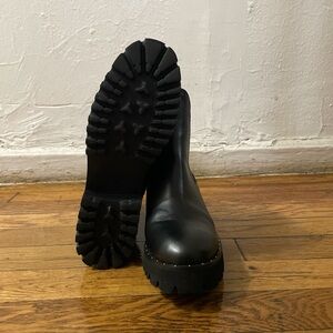 Freda Salvador Black Ankle Boots BAILEY STUDDED RAIN RESISTANT
BOOT